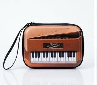 Retro Nostalgia Hard-Shell Mini Pouch & Earphone Organizer