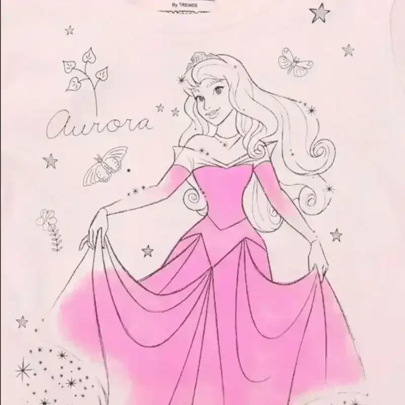Princess Aurora Print Crew-Neck T-shirt - KawaiWorld