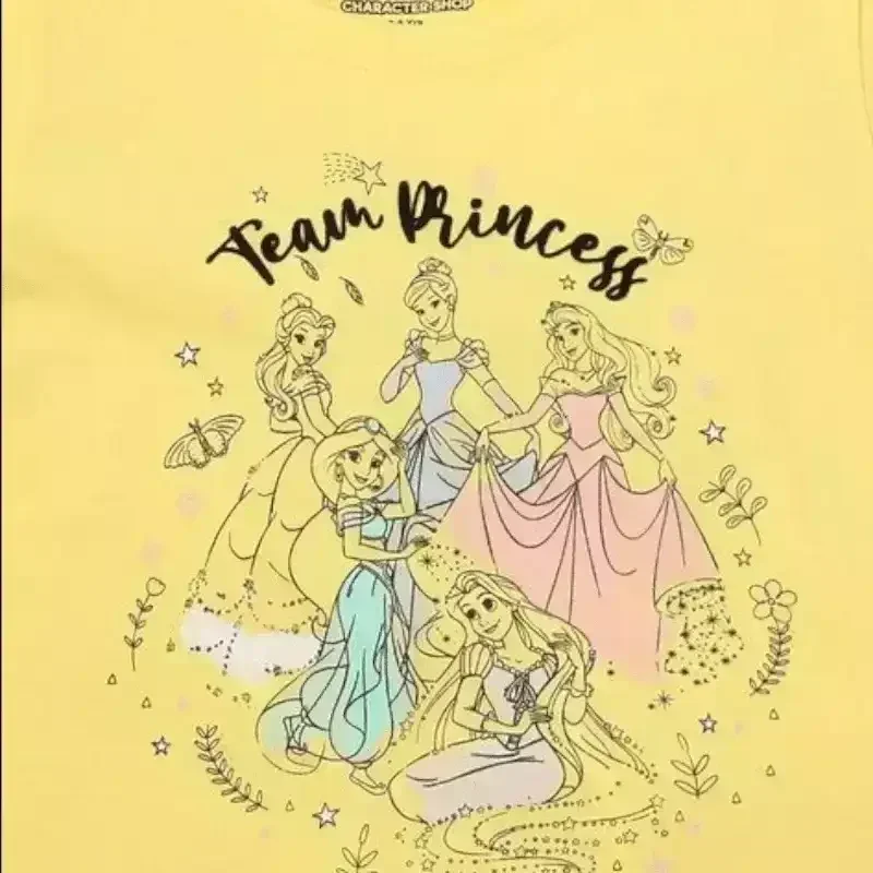 Team Princess Print Crew-Neck T-shirt - KawaiWorld