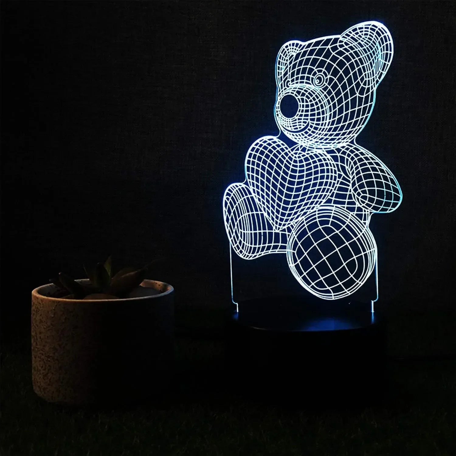 Teddy HeartLoom Love LED Lamp - KawaiWorld