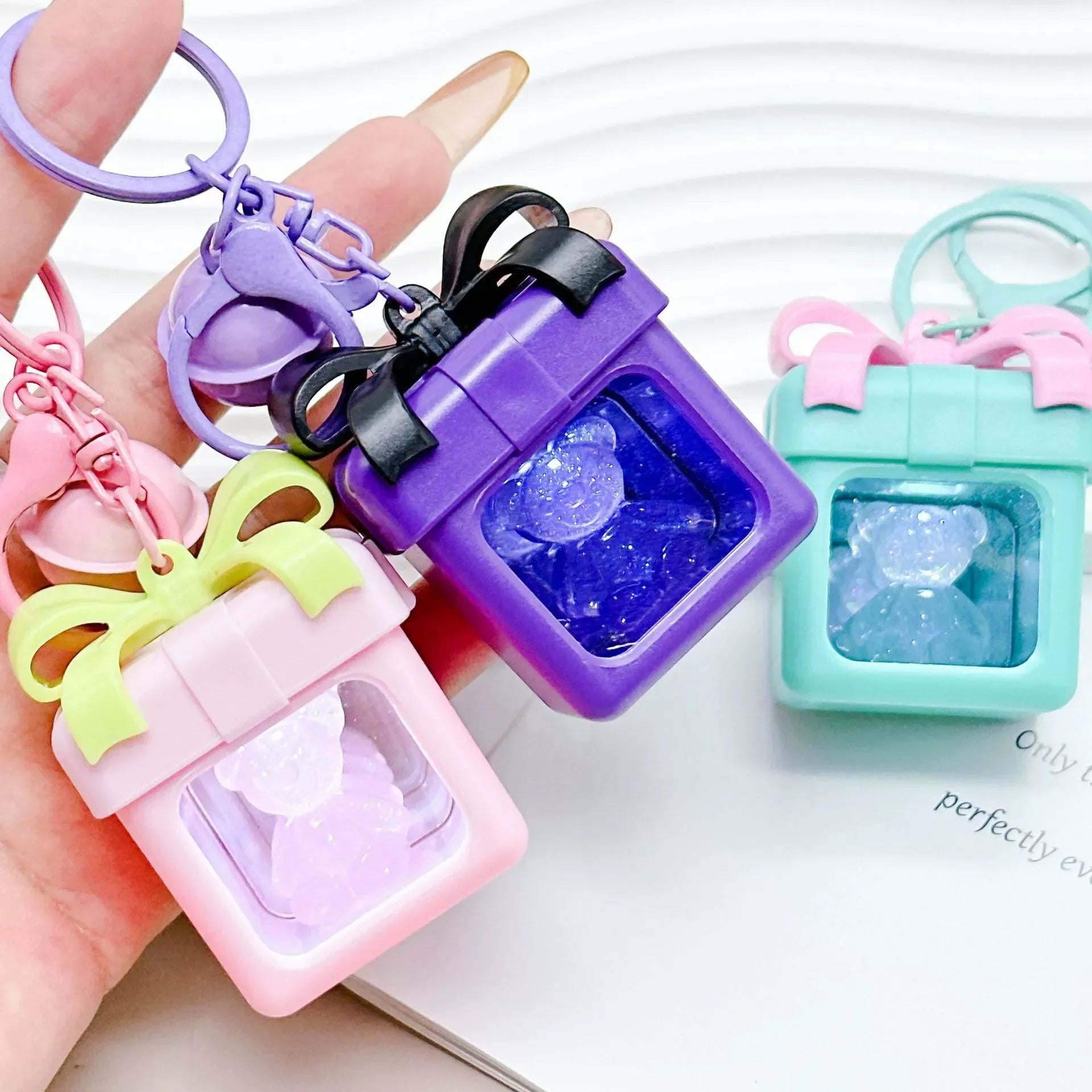 Illuminated Beary Gift Box Keychain - KawaiWorld