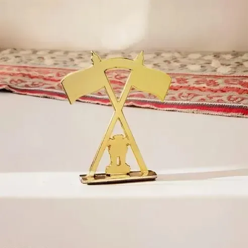 Indian Flag Patriotic Cross Decor Piece - KawaiWorld