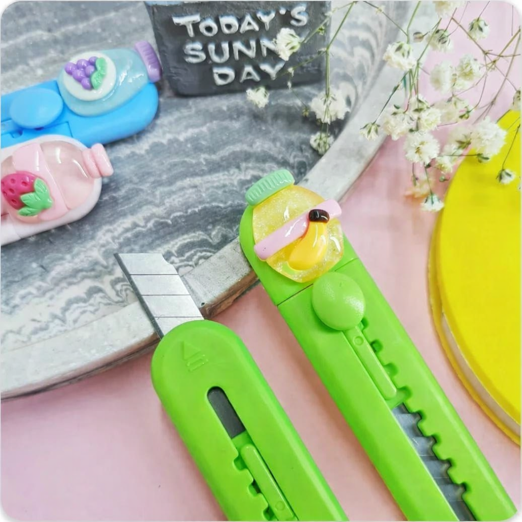 Fruit Themed Retractable Craft Cutter - KawaiWorld