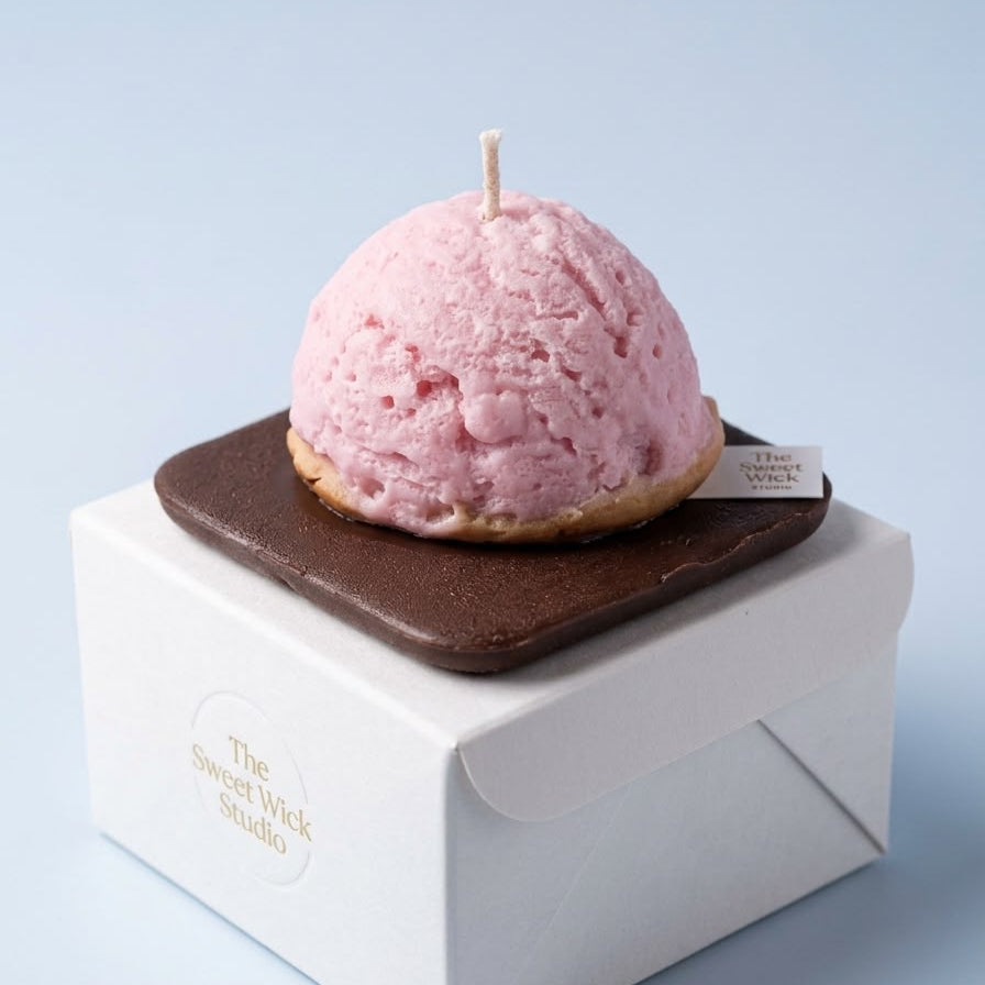 Strawberry Scoop Dessert Candle