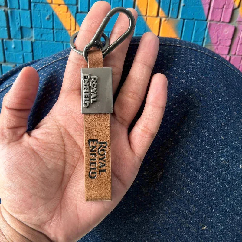 Ignition Style Automotive Brand Keychain - KawaiWorld