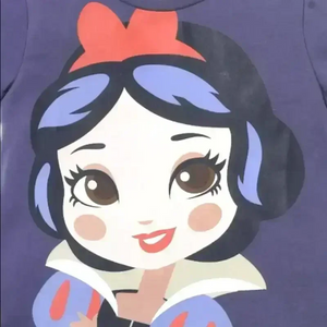 Snow White Round-Neck Cotton T-shirt - KawaiWorld
