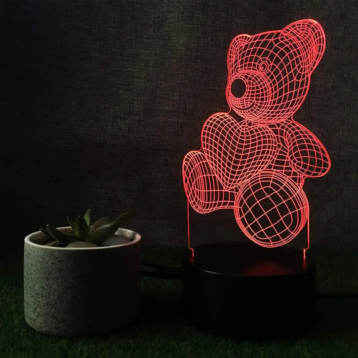 Teddy HeartLoom Love LED Lamp - KawaiWorld