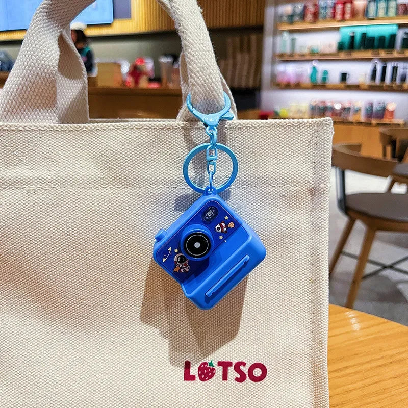 Shutterspark Click Camera Keychain - KawaiWorld