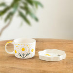 The Daisy Bloom Cup & Saucer