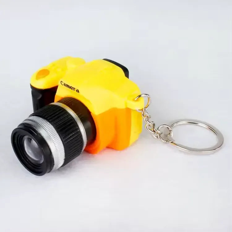 Pocket Paparazzi Miniflash Cam Keychain - KawaiWorld