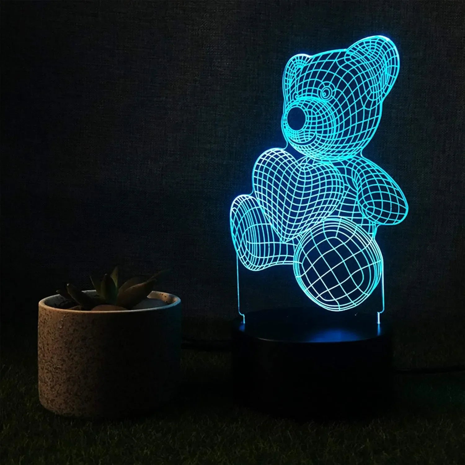 Teddy HeartLoom Love LED Lamp - KawaiWorld