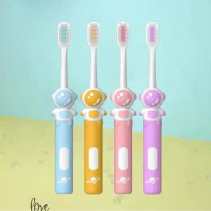 Astronaut Healthy Smiles Toothbrush (Box of 8) - KawaiWorld